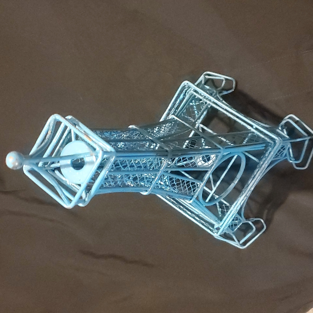 Eiffle tower metal decor